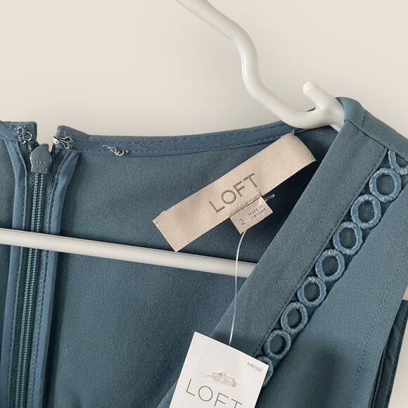 Ann Taylor Loft Lacy A-Line Dress Womens 2 Blue Sleeveless Casual Simple Basic - Picture 3 of 7